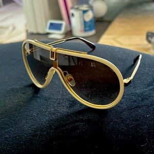 Givenchy Oversized Aviator style Sunglasses